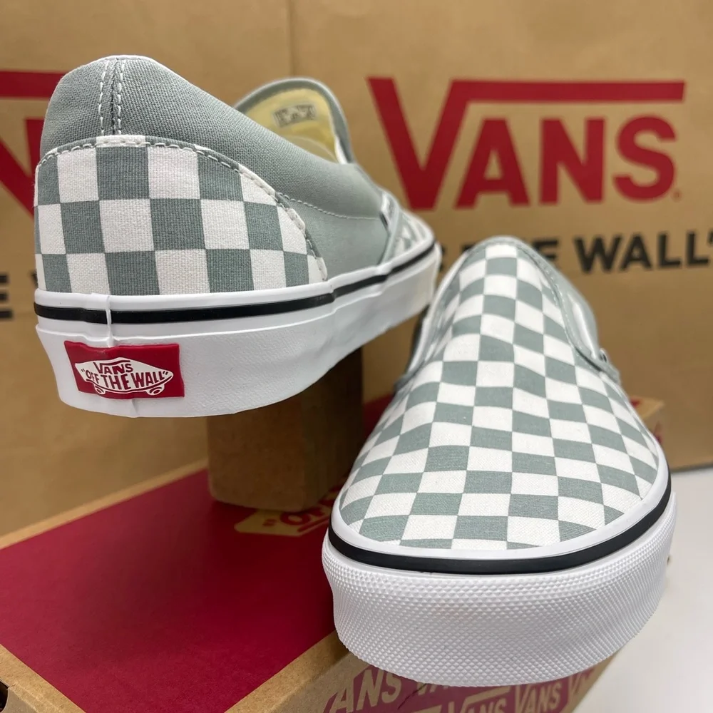 Vans Men’ Classic Slip-On
Color Theory Checkerboar Pure Grey
VN000D5PEPO Sneaker - Picture 9 of 16